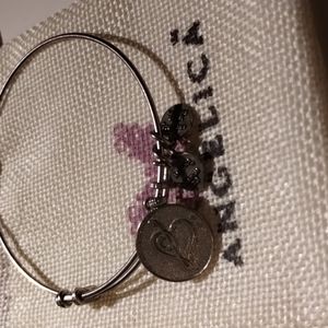 Angelica music bracelet